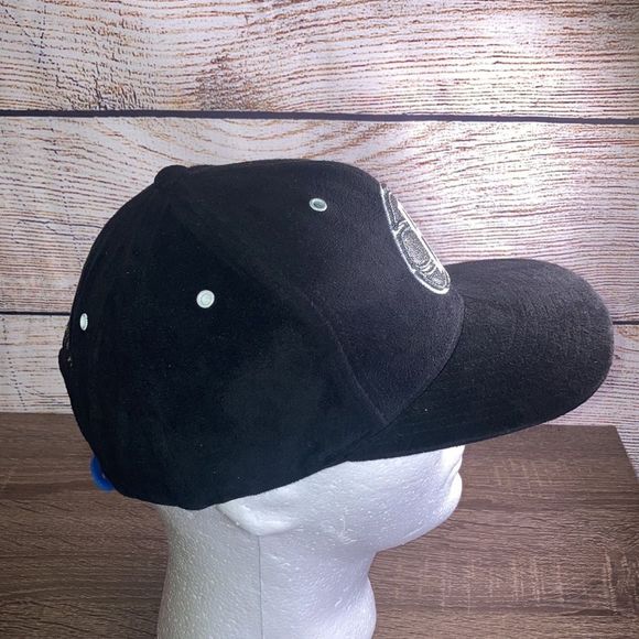 RARE Mitchell & Ness OREO Retro Jordan 5 Brooklyn Nets Snapback Hat - Picture 4 of 13